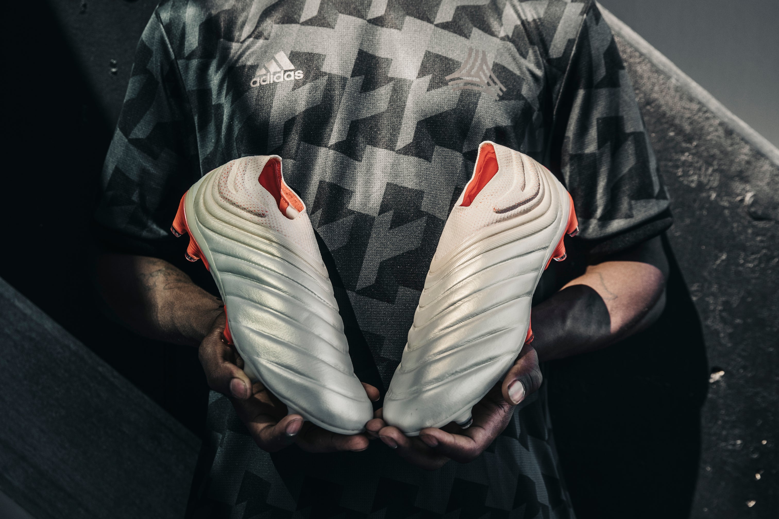 Adidas copa 19 initiator online