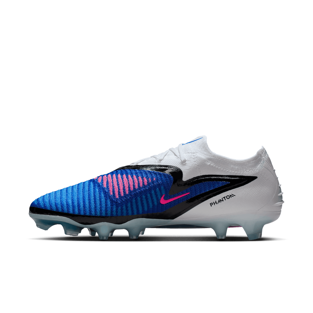 nike soccer boots australia