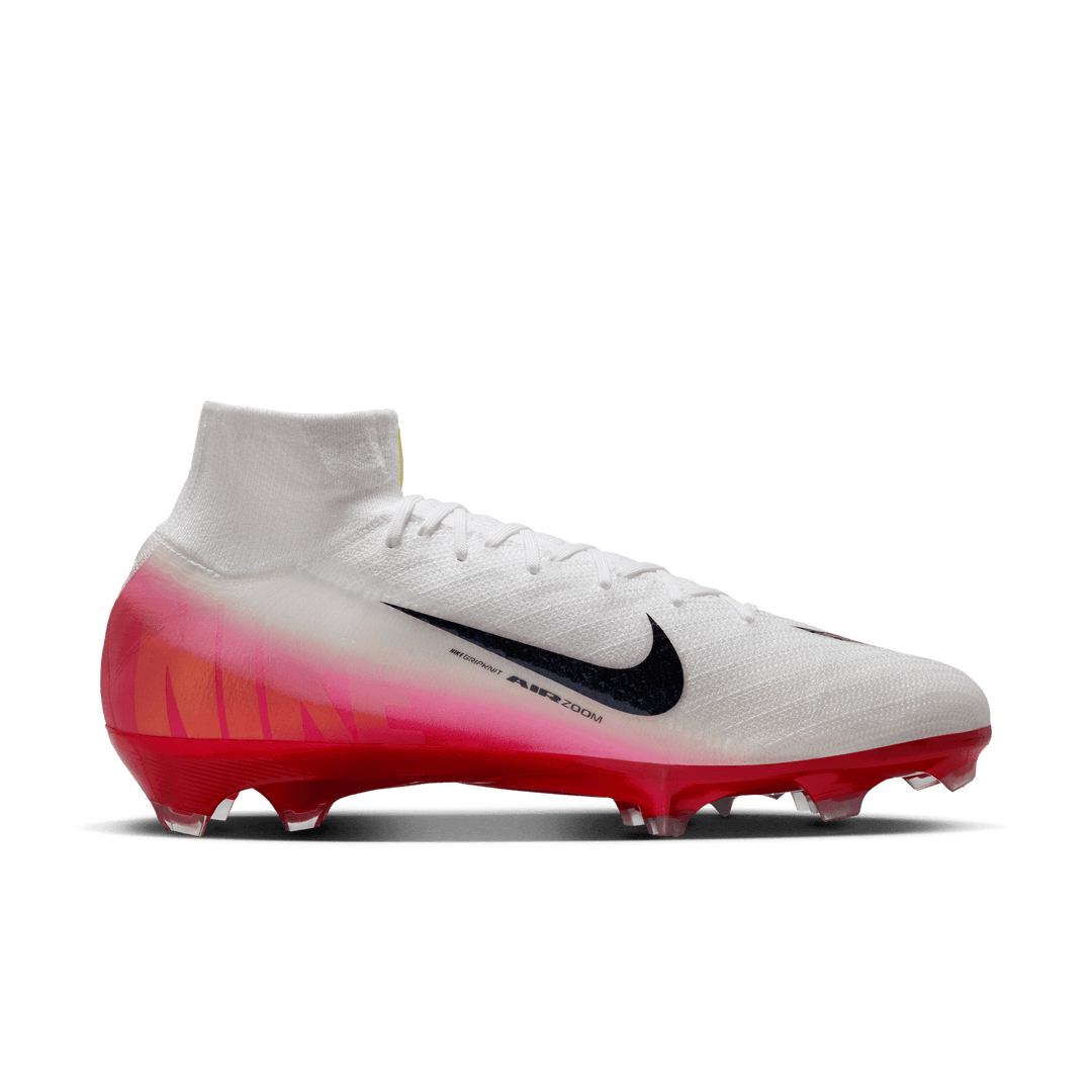 チアゴサンタナ着用 Nike Air Zoom Mercurial Nike Mercurial Air Zoom Ultra SE Boots Unveiled - Footy