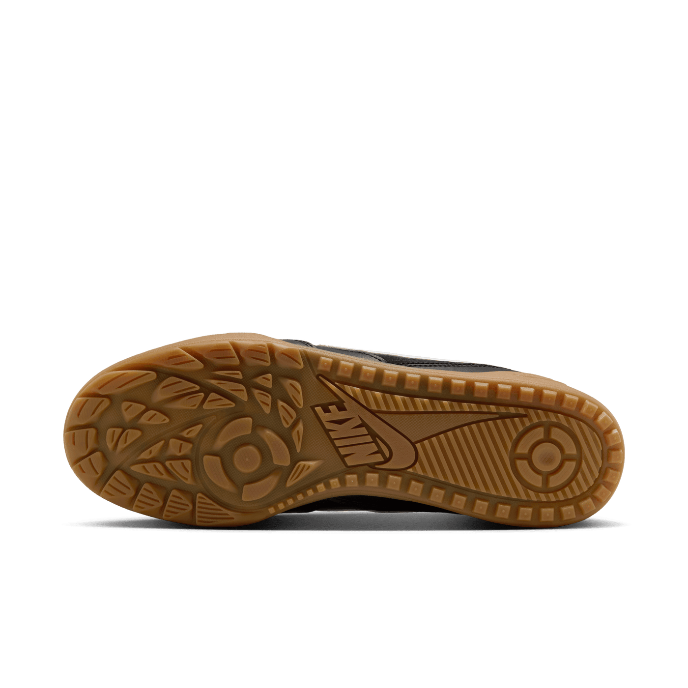 Nike Terra Manta Adults Shoes - Black/White/Gum