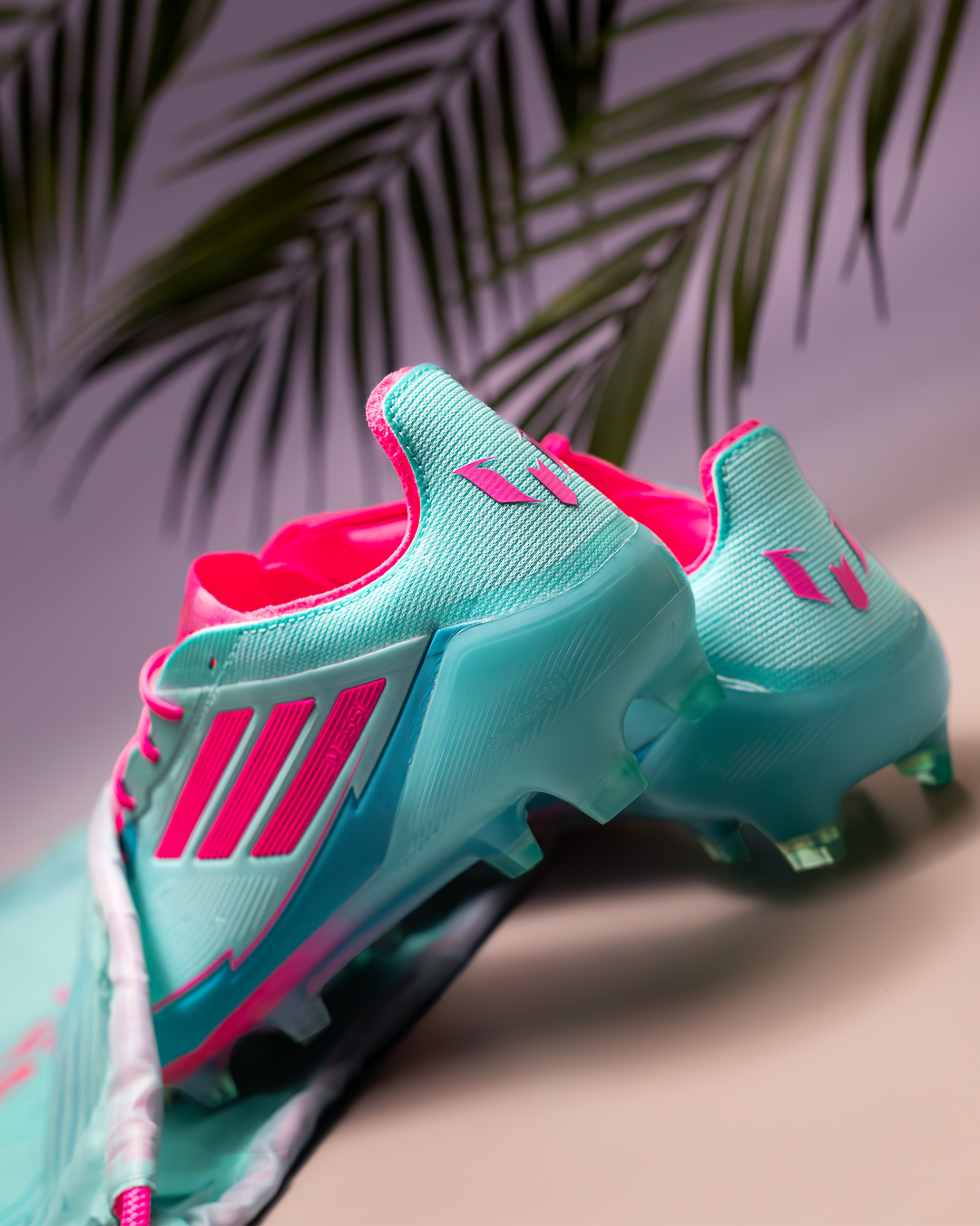 激レア　adidas アディダス F50 TF 27.0㎝ピンク 水色 adidas アディダス F50 MESSI ELITE FG(ブルー×ピンク) NJF45