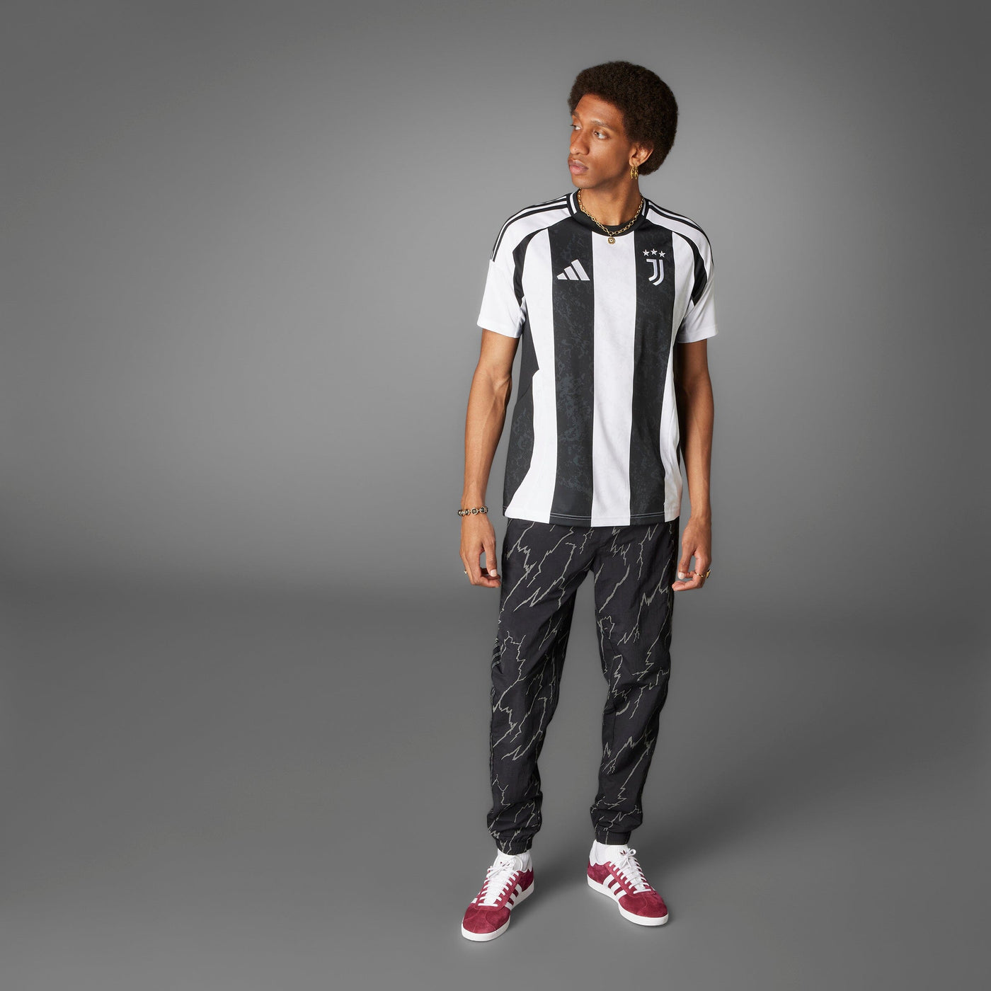 Juventus FC Adults Home Jersey 2024/25